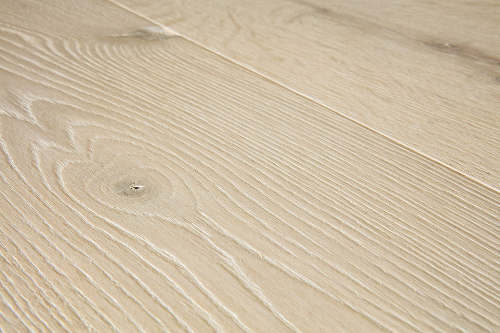 Quick-Step Massimo 'Frozen Oak Extra Matt' MAS3562T - 2.288m2 per pack