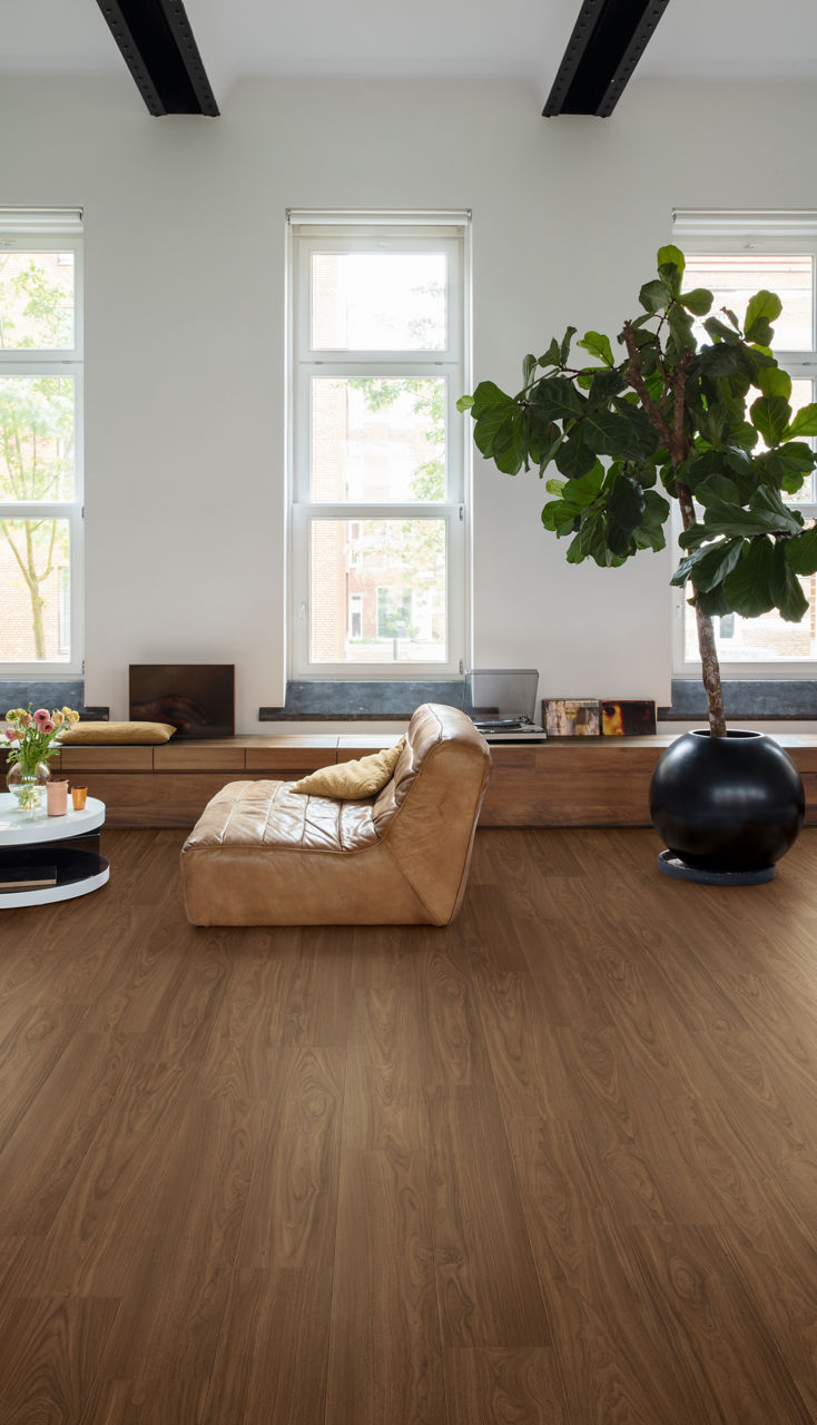 Quick-Step Perspective Nature 'Chic Walnut' PEN4761 - 2.048m2 per pack