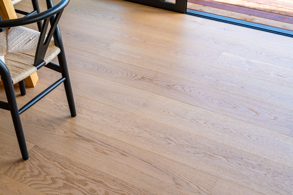 Hurford Genuine Oak 240/15 'Wheat' - 2.112m2 per pack